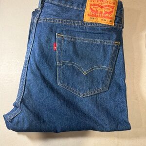 Levi's Men's Blue Slim Straight Jeans with Iconic Patch